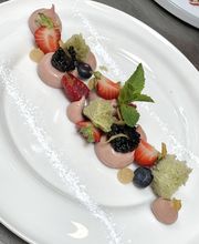 Hôtel Restaurant Les Oliviers image 2