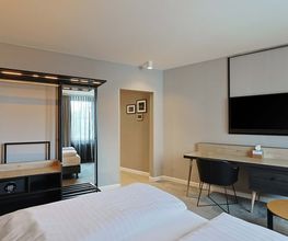 B&B HOTEL Hamburg-Hbf Bild 2
