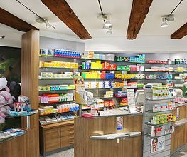 Storchen-Apotheke Bild 6
