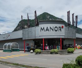 MANOR Biasca Bild 1