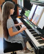 Klavierstudio Schuster Bild 1