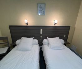 Hôtel Saint Clément image 2