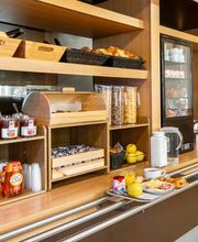 B&B HOTEL Pézenas image 8