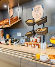 B&B HOTEL Poitiers 3 Futuroscope image 12