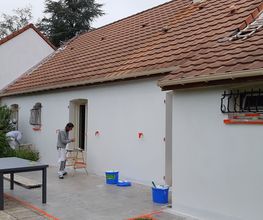 Raval Centre image 7