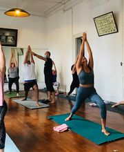 Ashtanga Yoga Canarias Las Palmas, Oficial imagen 12