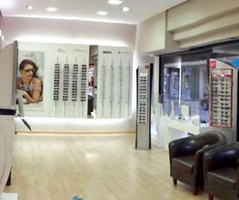 CentroOpticoRoberto1.jpg
