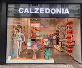 Calzedonia image 1
