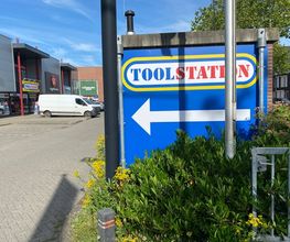 Toolstation Bergen op Zoom ingang parkeerterrein