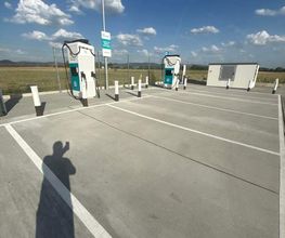 Shell Recharge Charging Station Bild 3