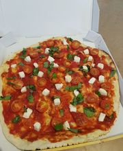 Dompierre Pizzas image 8