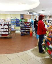 Petersbogen-Apotheke (WeAreFamily-Apotheken) Bild 9