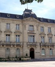 Mairie de Mont de Marsan image 2
