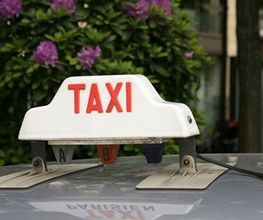 Taxi bonin carnac image 1