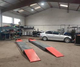 OFF ROAD GARAGE image 7