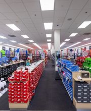 Exterior Shot of Store/Building (Wide Shot)