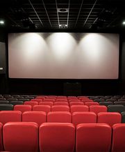 UCI Cinemas Red Carpet Matera immagine 10