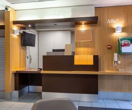 B&B HOTEL Chartres Le Forum image 9