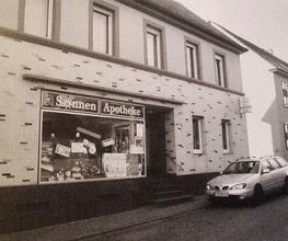 Aussenansicht der Sonnen-Apotheke
