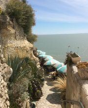 Les Grottes De Matata SARL image 4