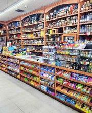 SIMPSON'S LIQUOR image 7