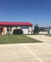 Advantage Storage image 5