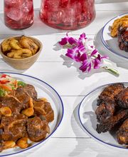 Golden Krust Caribbean Restaurant image 4