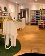 Overall View - In-Store