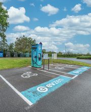 EVzen Station de recharge Bi1 Lurcy Levis