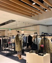 Printemps Les Terrasses du Port image 2