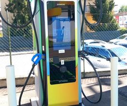 IPLANET Ricarica in sicurezza in modalità ultra fast per tutti i veicoli elettrici.