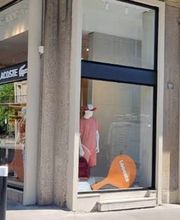 Lacoste Le Havre image 2