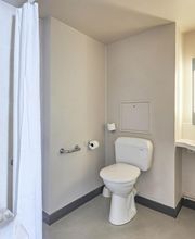 B&B HOTEL Honfleur image 3