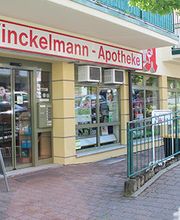 Aussenansicht der Winckelmann-Apotheke