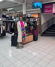 Degriffstock Aix-en-Provence - Vêtements image 2