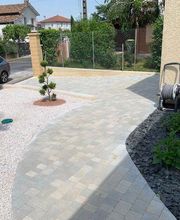 Espaces Verts Beaujolais image 11