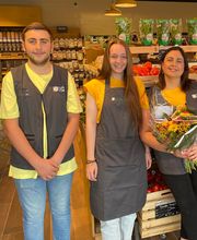 La Vie Claire image 10