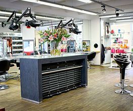 byLOTH FRISEURE Bild 3