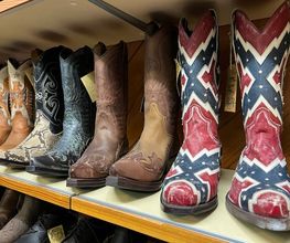Western- und Army-Shop Bild 3