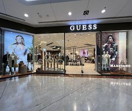 GUESS immagine 5