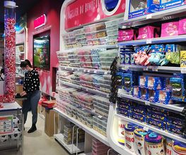 BOUTIQUE HARIBO image 9