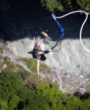BUNGY NIOUC Bild 1