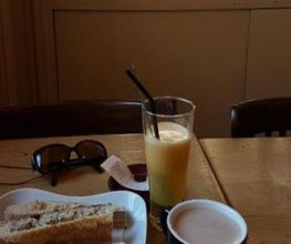 Le Café Serpente image 11
