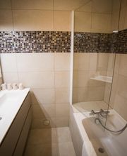 Hôtel Le Catinat Fleuri image 2