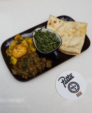 Meo's Colosseum | Surinamese Restaurant in Amsterdam afbeelding 4