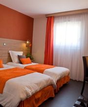 Logis Hôtel Restaurant *** de la Madeleine image 4