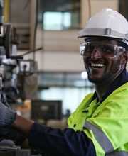 Talleres mecánicos J. Larrañaga imagen 2