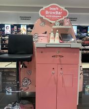 Brow Bar Benefit Cosmetics immagine 13