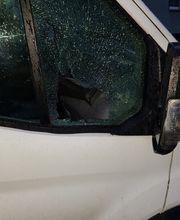 Glasschaden an der Seitenscheibe ( vor der Reparatur )