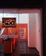 Sixt Alquiler De Coches y Furgonetas en Plaza De España